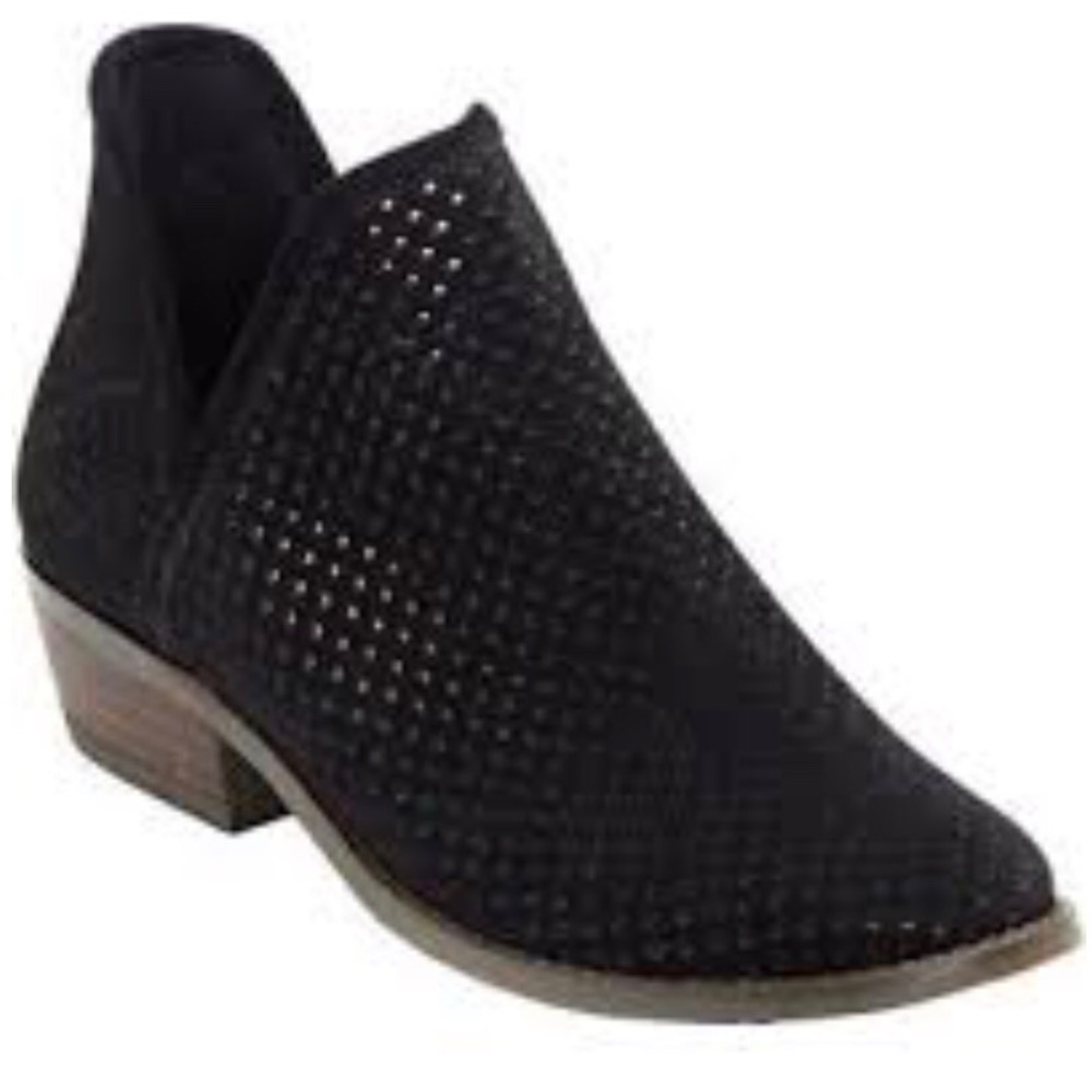 Lucky Brand Black Kambry Booties Size 8.5